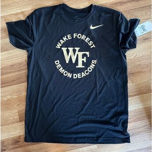 Nike Wake Forest NWT men’s t-shirt